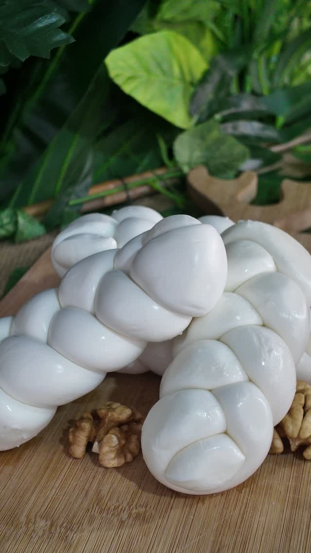 Taze örgü peynir